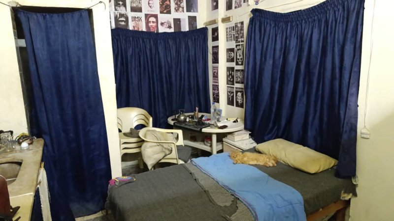 للبيع غرفة ومنتفعاتها 15م الزقزقانية الزحطة