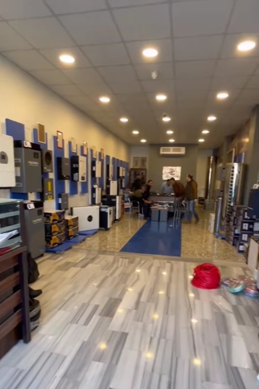 محل تجاري مميز للبيع